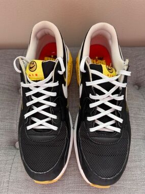Nike Air Max Black and Yellow "Go The Extra Smile"